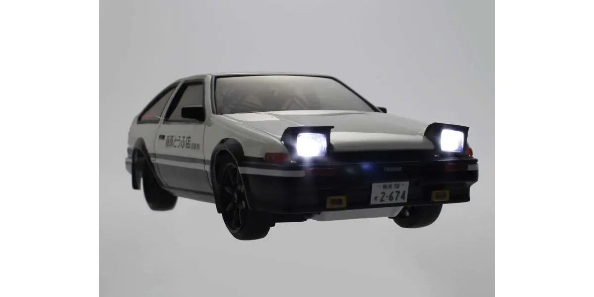 First MINI-Z Initial D Toyota Sprinter Trueno AE86